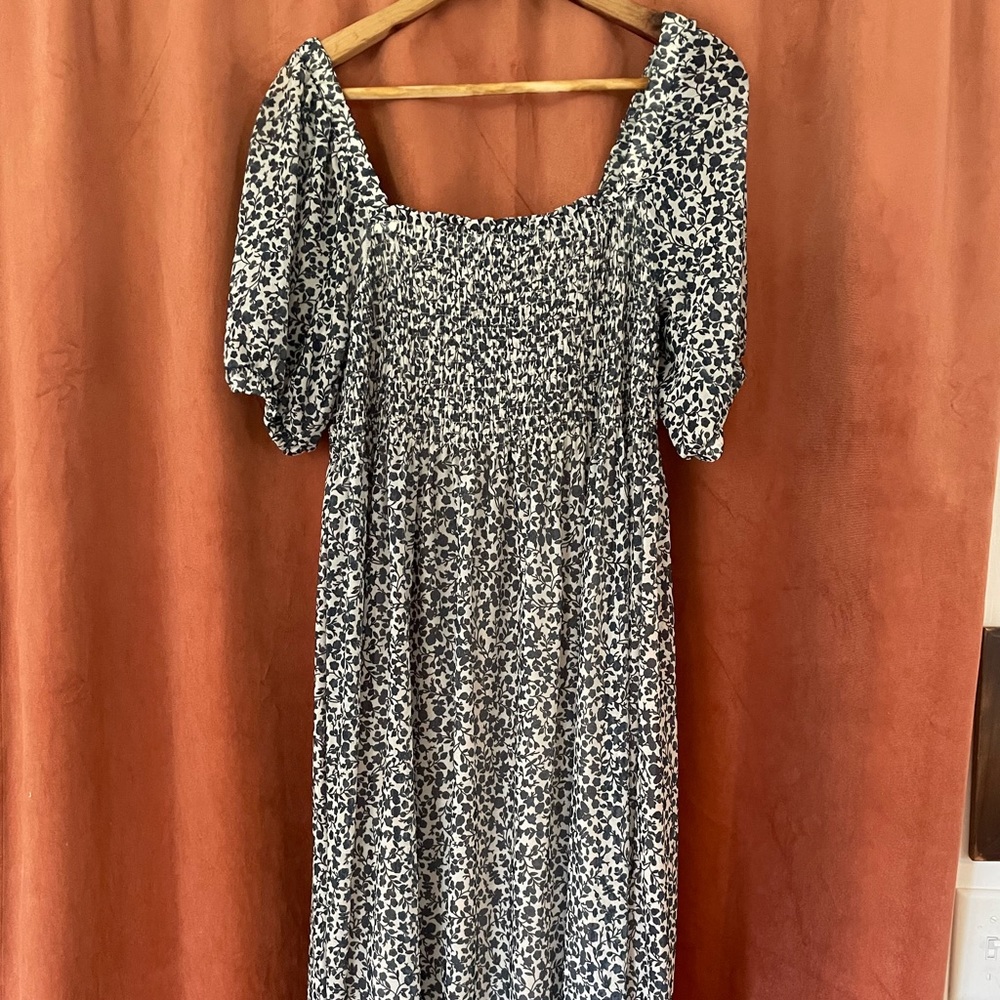 Baum und Pferdgarten floral dress